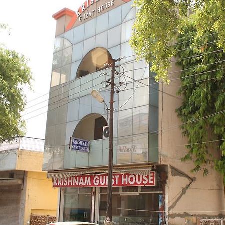 Krishnam Guest House Mathura Buitenkant foto