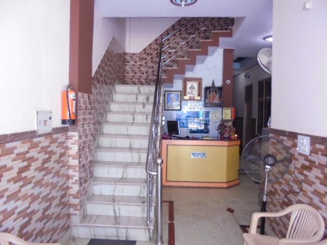 Krishnam Guest House Mathura Buitenkant foto